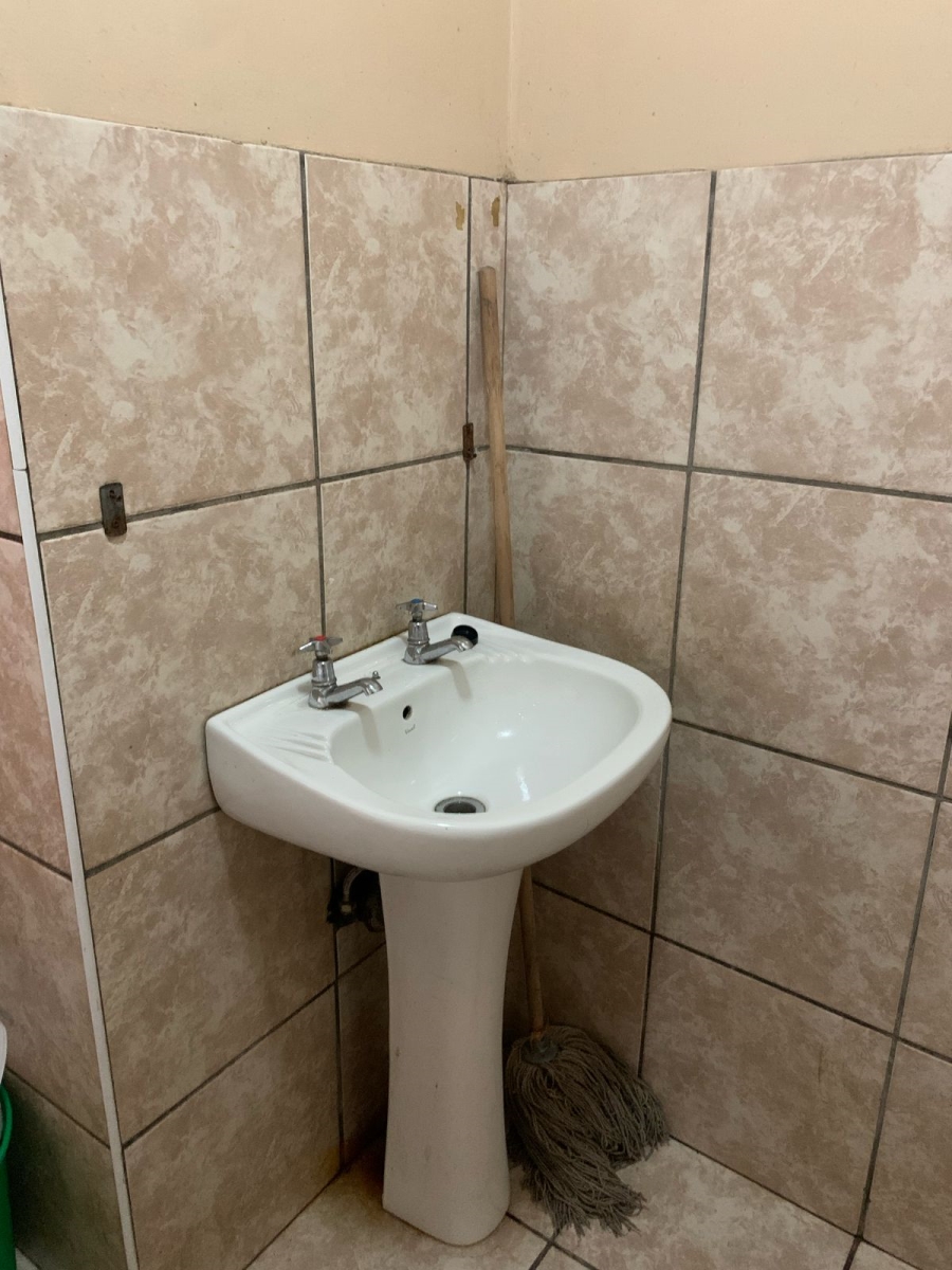 2 Bedroom Property for Sale in Elandsheuwel North West
